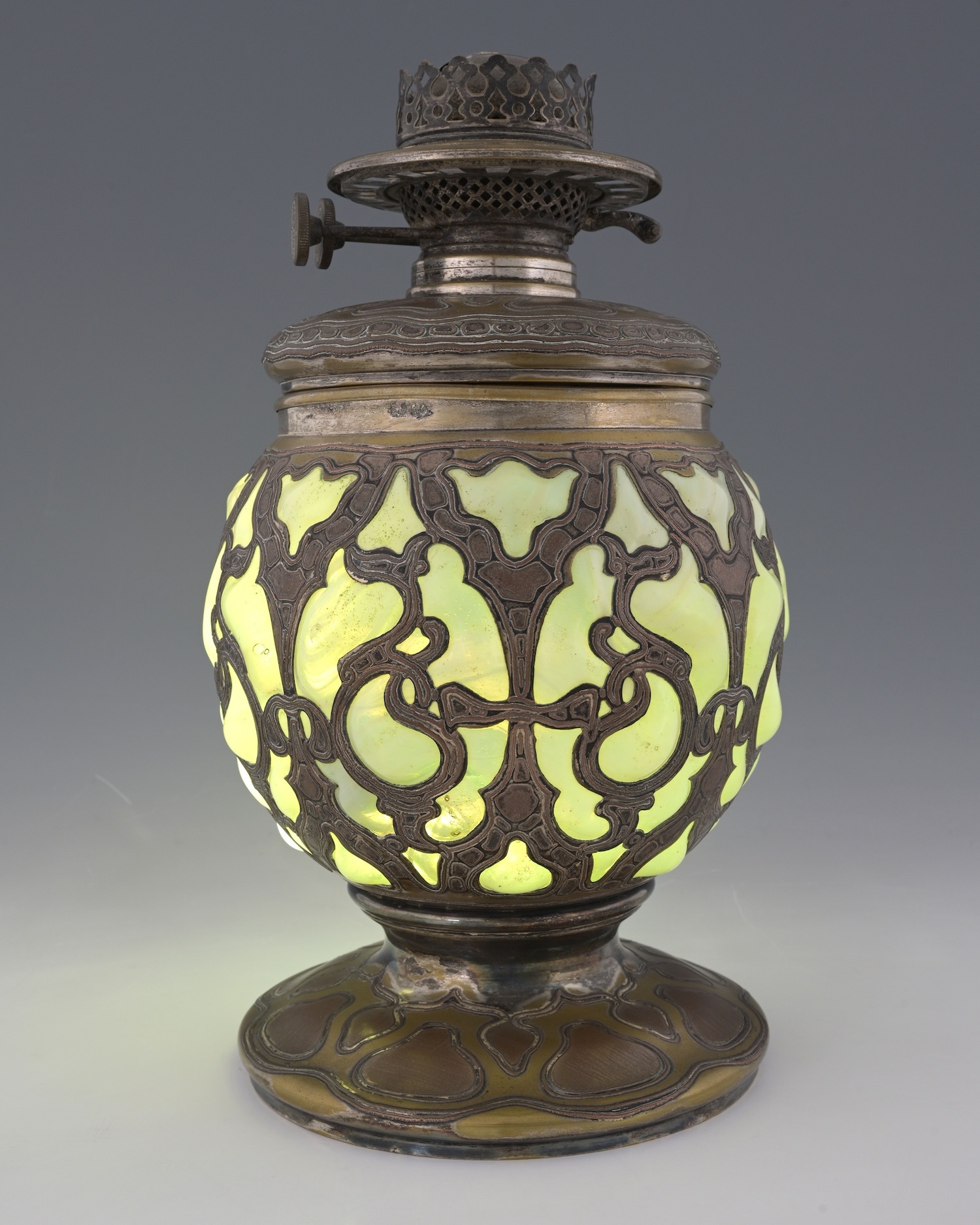 Fine & Decorative Arts