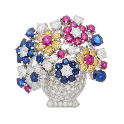 Lot 57 - An 18ct gold jardiniere floral brooch, set...