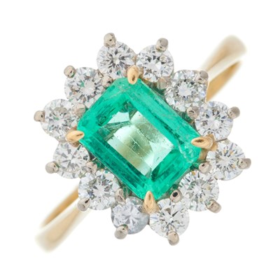 Lot 123 - An 18ct gold emerald and brilliant-cut diamond...