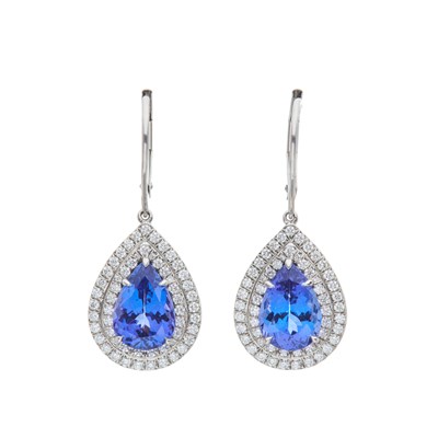 Lot 162 - Tiffany & Co., a pair of platinum pear-shape...