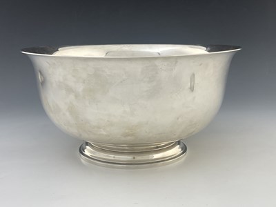 Lot 15 - A large North American sterling silver bowl,...