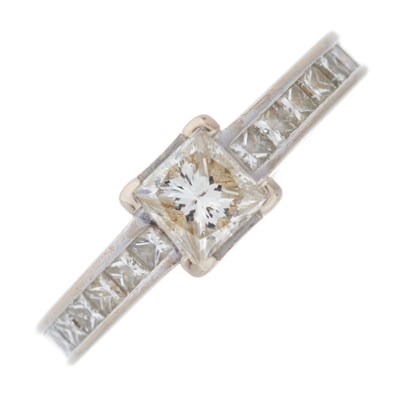 Lot 202 - An 18ct gold square-shape diamond single-stone...