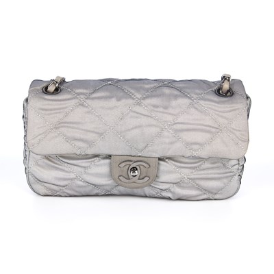 Lot 318 - Chanel, a Flap handbag, designed with a...