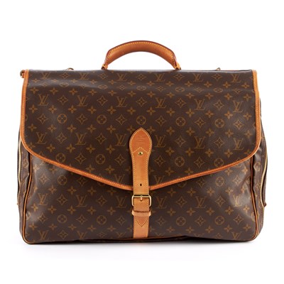 Lot 422 - Louis Vuitton, a monogram Sac Chasse hunting...