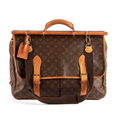 Lot 422 - Louis Vuitton, a monogram Sac Chasse hunting...