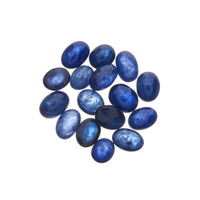 Lot 66 - A selection of loose sapphire cabochons
