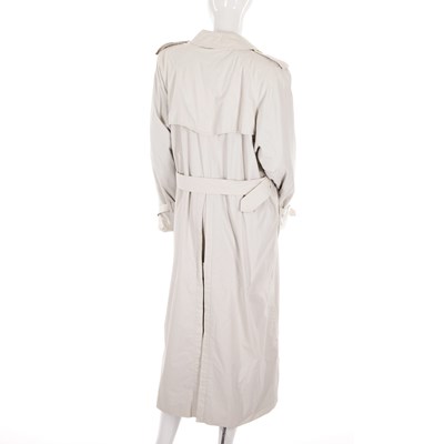 Lot 286 - Burberry, a ladies trench coat, designed with...