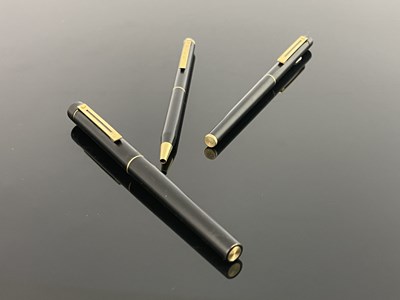 Lot 223 - Sheaffer, a Targa two pen set, including fountain pen and rollerball