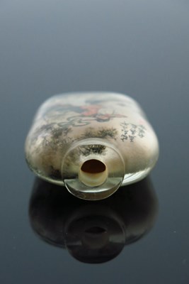 Lot 456 - A Chinese clear glass snuff bottle, internally...