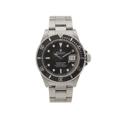 Lot 237 - Rolex, an Oyster Perpetual Submariner Date bracelet watch