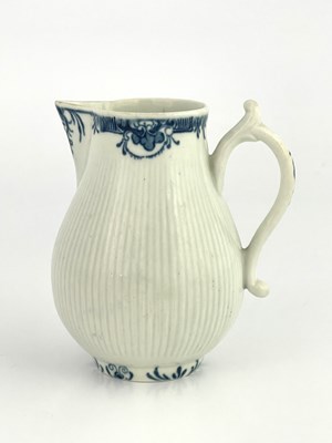 Lot 1010 - A Worcester blue and white relief moulded sparrow beak jug