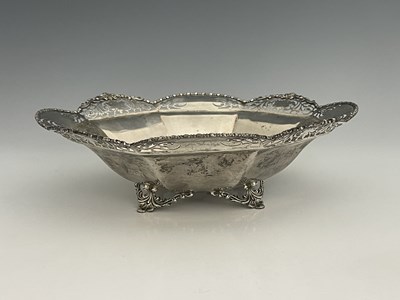 Lot 228 - A George V silver bowl, of flared octagonal...