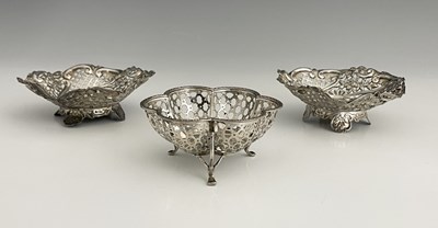 Lot 245 - A pair of Victorian silver bon bon dishes,...