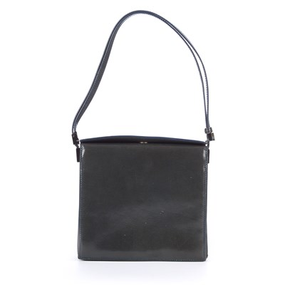 Lot 146 - Gucci, a smooth leather square handbag,...