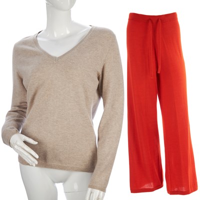 Lot 295 - N.Peal, a cashmere two-piece outfit, to...