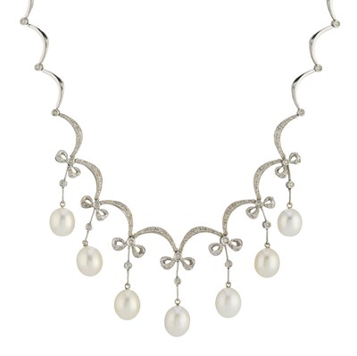 Lot 403 - An 18ct gold brilliant-cut diamond necklace,...