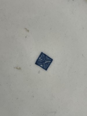 Lot 808 - A pair of Worcester scale blue dessert plates,...