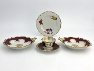 Lot 801 - Worcester Flight Barr and Barr tea and dessert...