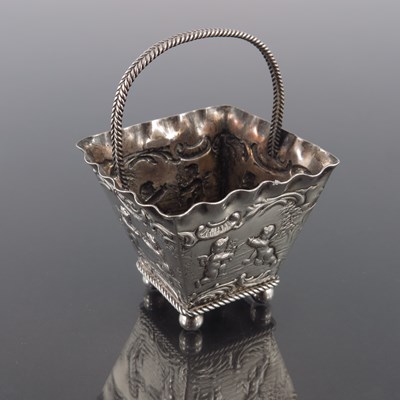 Lot 31 - A Dutch silver basket, import marks for London...