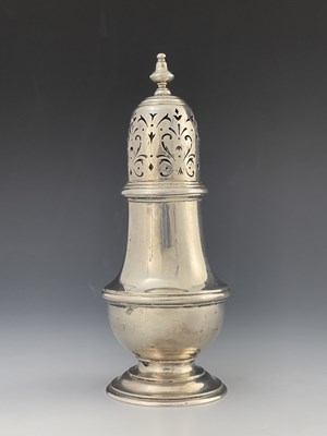 Lot 57 - A George V silver sugar caster, Charles and...