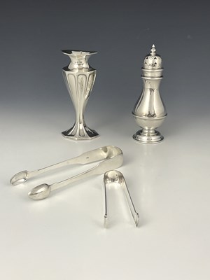 Lot 429 - Silver including an Edwardian vase, Sheffield...