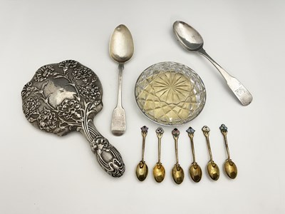 Lot 311 - A cased set of twentieth-century gilt metal...