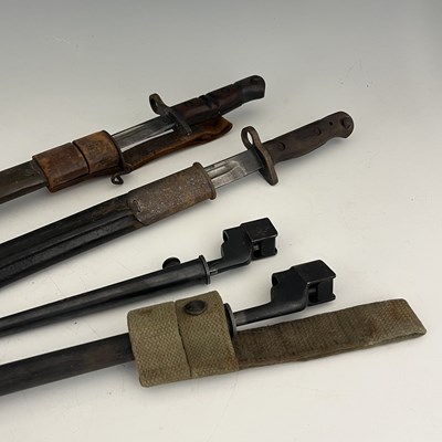 Lot 265 - Four British bayonets, including a 1907...