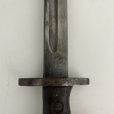 Lot 265 - Four British bayonets, including a 1907...