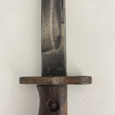 Lot 265 - Four British bayonets, including a 1907...