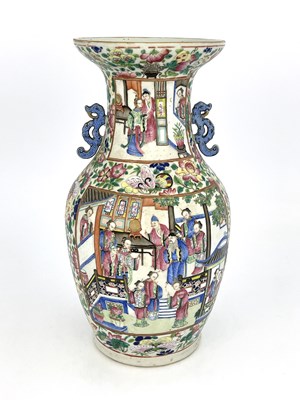 Lot 627 - A Chinese porcelain vase, 19th Century,...