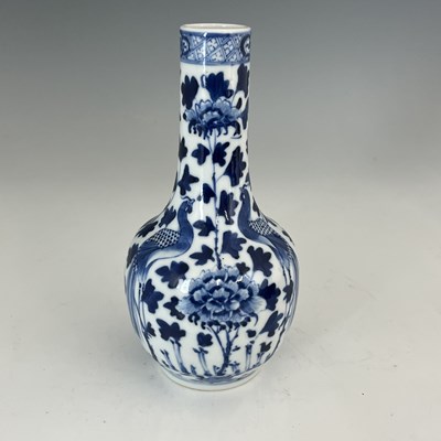 Lot 450 - A Chinese bottle vase, 19th Century, decorated...