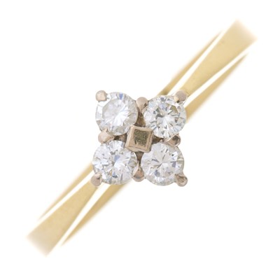 Lot 194 - An 18ct gold brilliant-cut diamond cluster...
