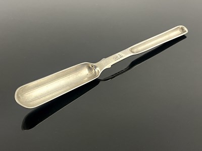 Lot 118 - A George IV silver marrow scoop, Jonathan...