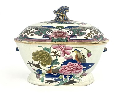 Lot 1036 - A Masons Ironstone soup tureen, circa 1815,...