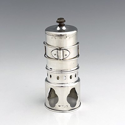 Lot 346 - An Edwardian silver travelling covered beaker...