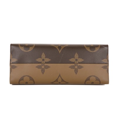 Lot 400 - Louis Vuitton, a monogram Onthego GM handbag,...