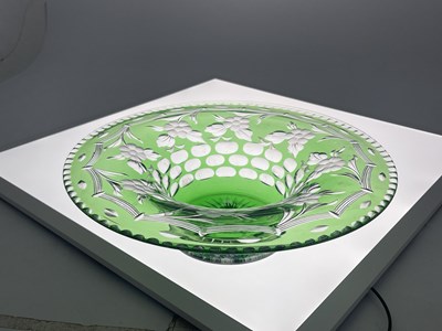 Lot 674 - Stevens and Williams, an intaglio flash cut...