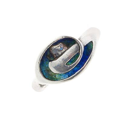 Lot 128 - Murrle Bennett & Co., an Arts & Crafts silver and enamel dress ring