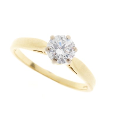 Lot 187 - An 18ct gold diamond single-stone ring
