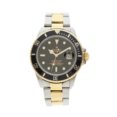 Lot 274 - Rolex, an Oyster Perpetual Date Submariner bracelet watch