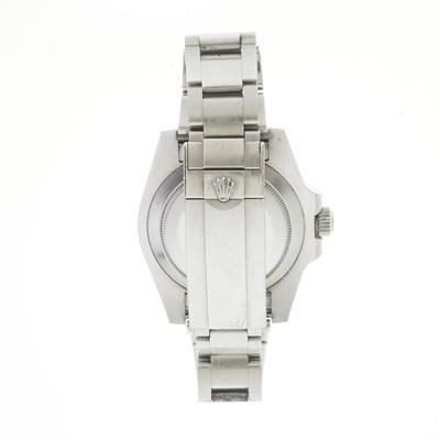 Lot 279 - Rolex, an Oyster Perpetual Date Submariner bracelet watch