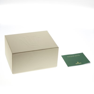 Lot 279 - Rolex, an Oyster Perpetual Date Submariner bracelet watch