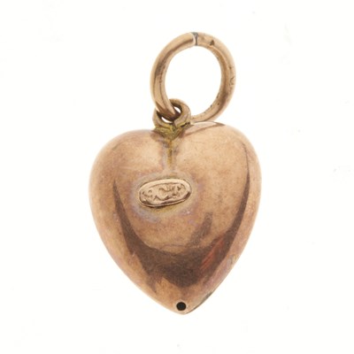 Lot 1 - An Edwardian 9ct gold turquoise heart pendant