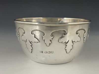 Lot 93 - A George V revivalist silver bowl, Walker and...