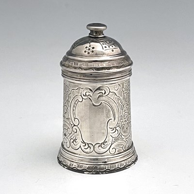 Lot 407 - An Edwardian Arts & Crafts silver mounted...