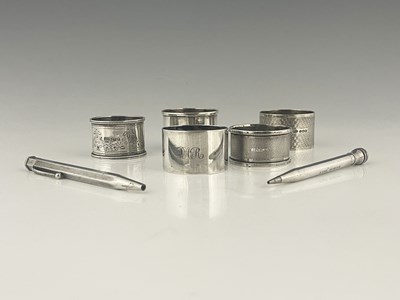 Lot 415 - A group of twentieth-century hallmarked silver...