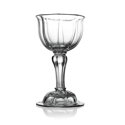 Lot 656 - A pedestal sweetmeat glass, circa 1745, the...