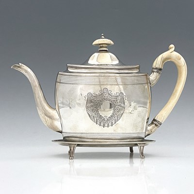 Lot 273 - A George III silver teapot on stand, of...