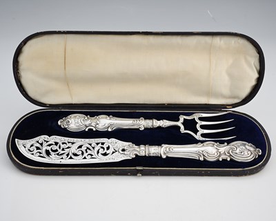 Lot 417 - A Victorian silver cased set of serving knife...