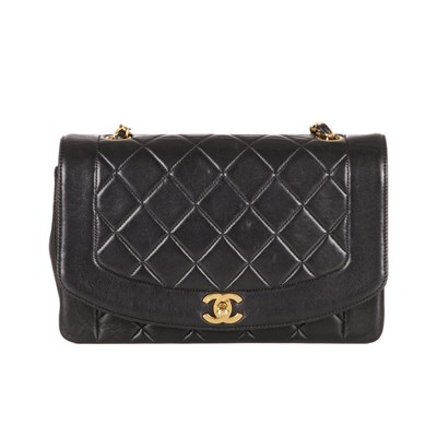 Lot 316 - Chanel, a vintage Diana Flap handbag